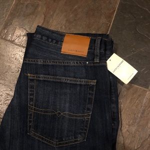 BRAND NEW WITH TAGS Lucky Jeans 32 x32 straight